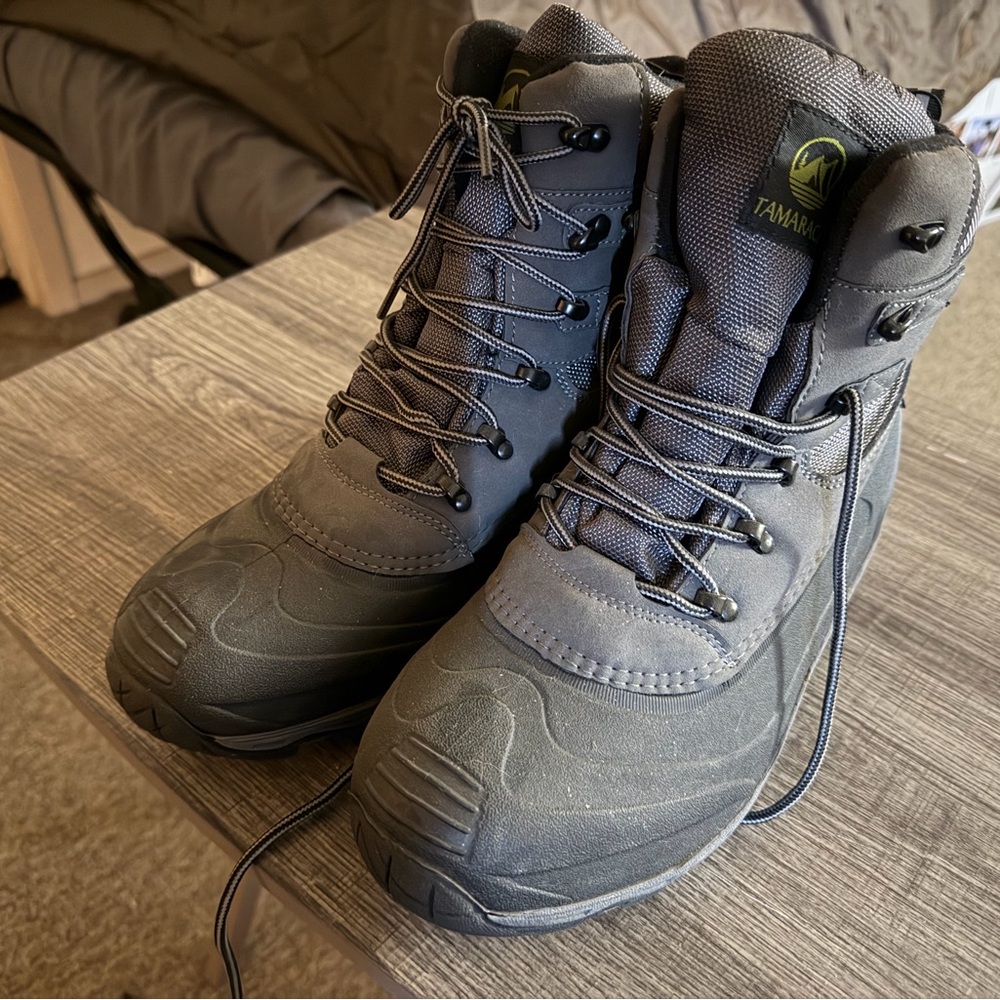 Men's Gray All-Weather Lace-Up Boots